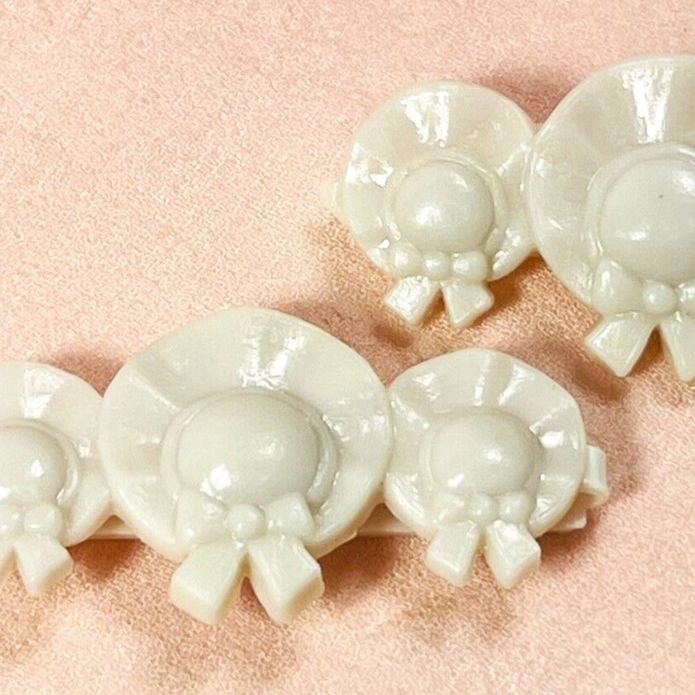 Vintage Barrette Set Of 2 Bonnet Shaped Hair Clips Kids Stay Put Accessory 80s